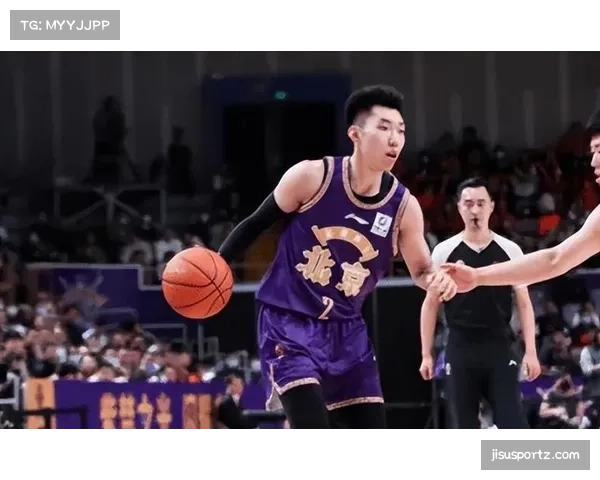 北控男篮豪斯首秀展现组织天赋 廖三宁里勒后场双枪成型